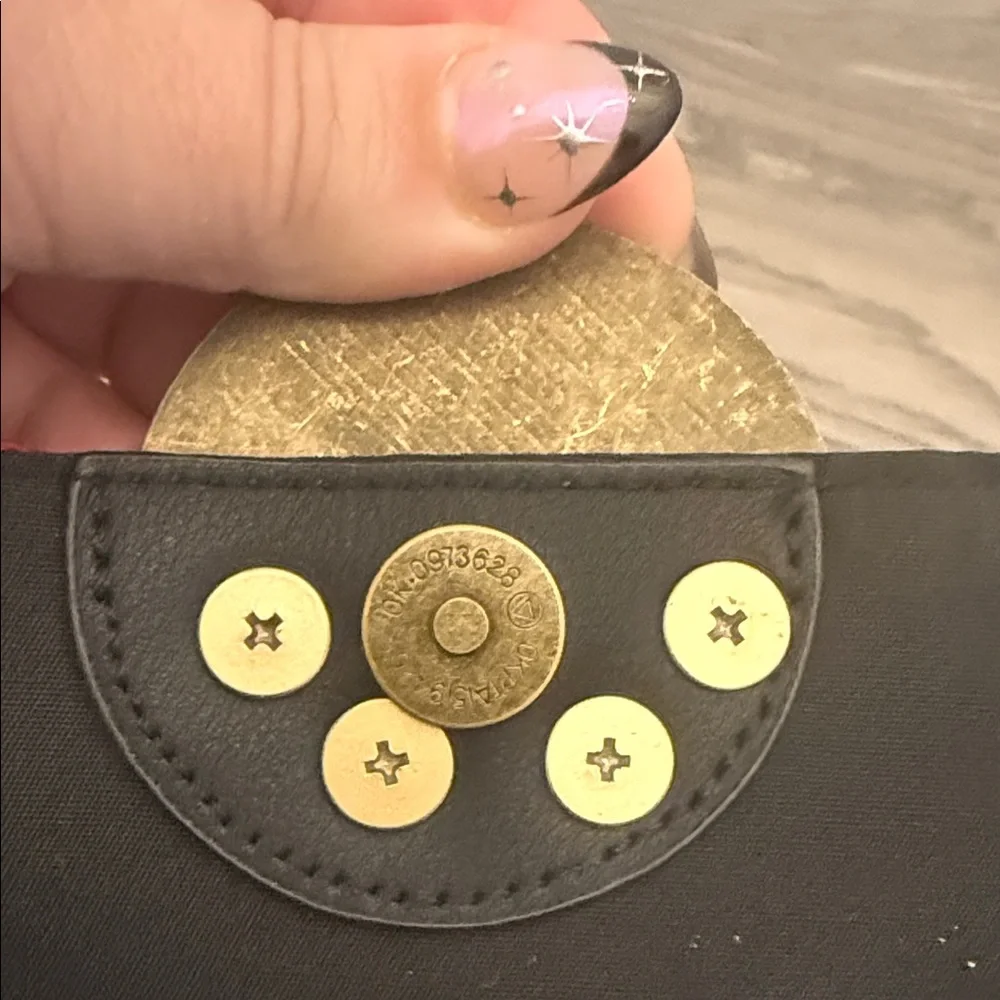 Harry Potter Black and Red Crossbody Bag - Picture 4 of 6